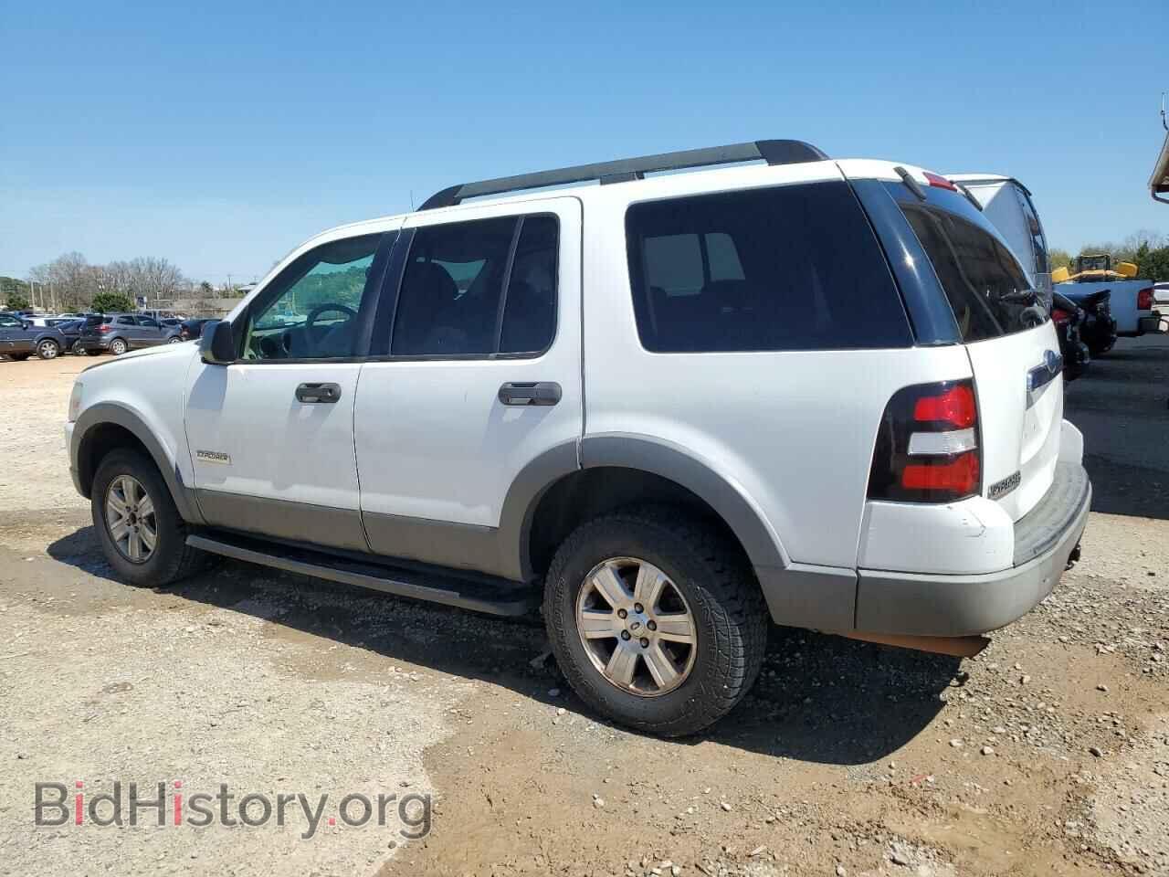 2006 FORD EXPLORER - VIN: 1FMEU63E66UB74690 - Фото 2