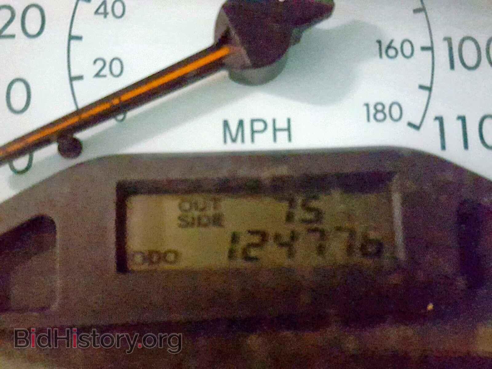 2003 TOYOTA COROLLA - VIN: JTDBR32E432009740 - Фото 8