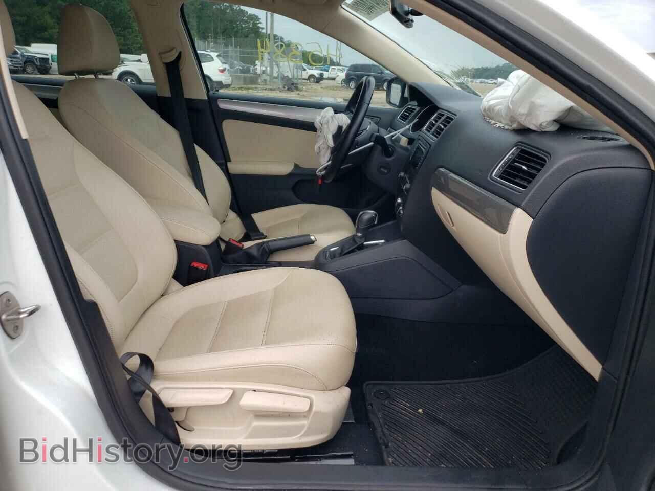 2017 VOLKSWAGEN JETTA - VIN: 3VWDB7AJ3HM413600 - Фото 5