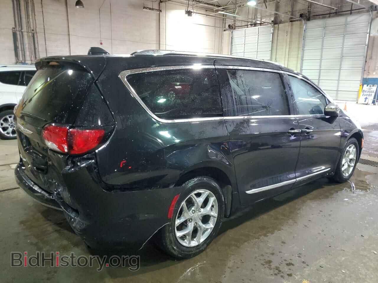 2019 CHRYSLER PACIFICA - VIN: 2C4RC1GG8KR706388 - Фото 3