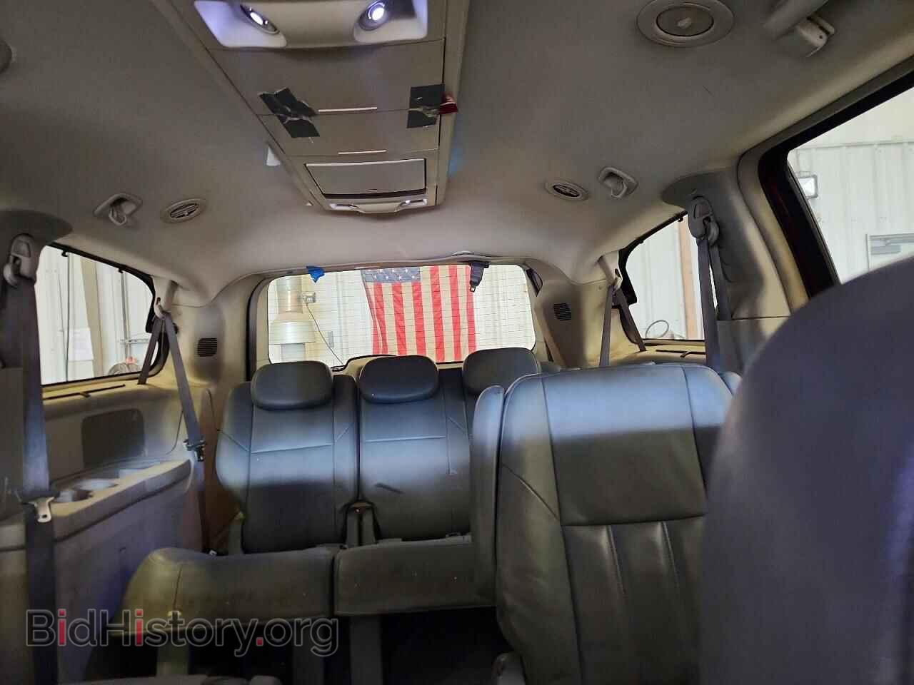2008 CHRYSLER MINIVAN - VIN: 2A8HR54P98R720095 - Фото 10