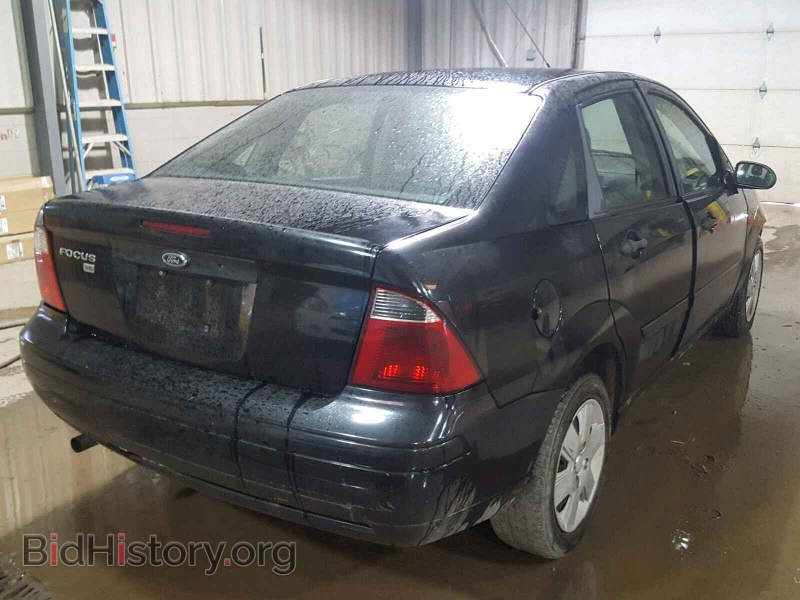 2007 FORD FOCUS - VIN: 1FAFP34N27W320172 - Фото 4