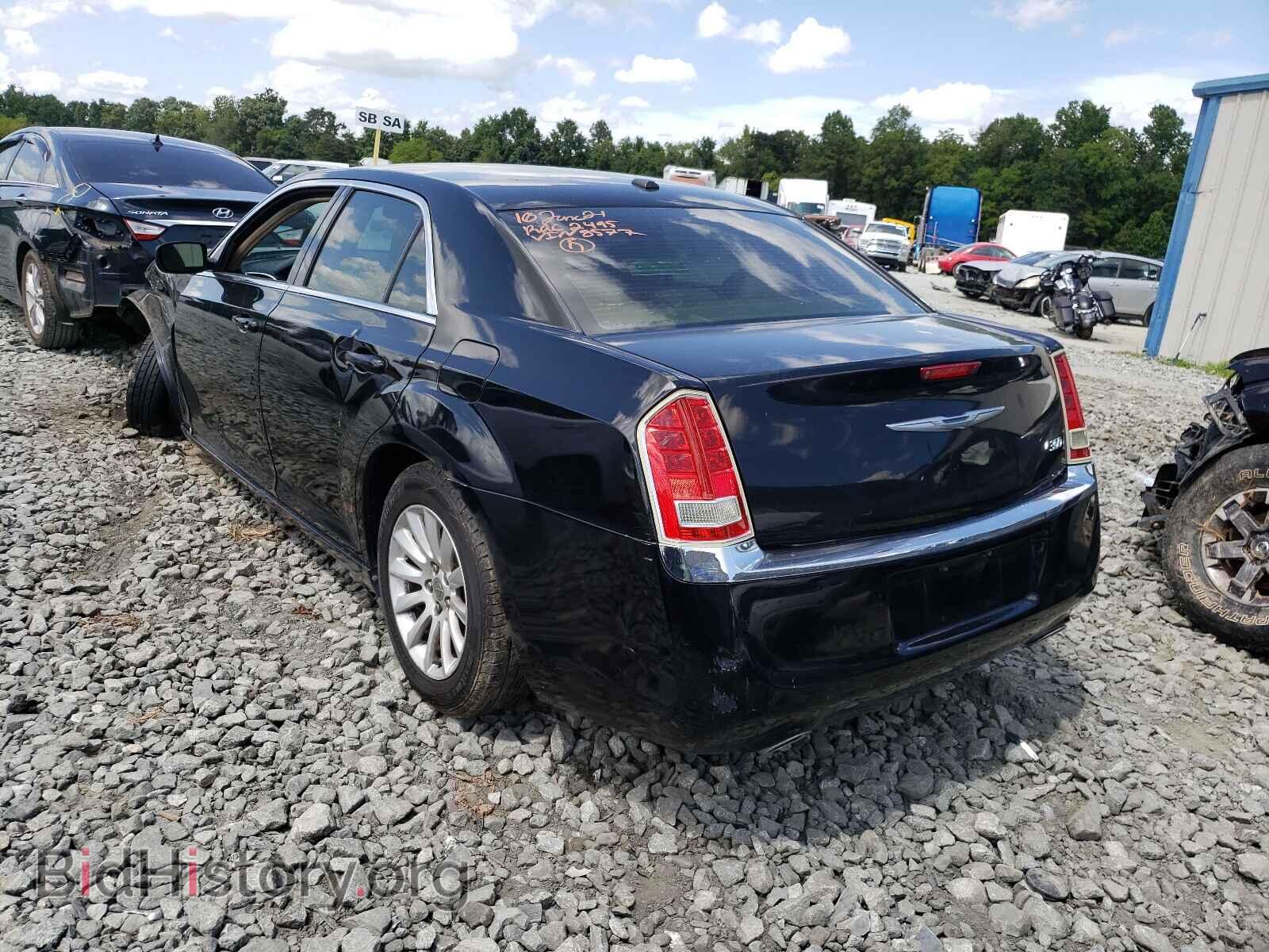 2013 CHRYSLER 300 - VIN: 2C3CCAAG2DH508577 - Фото 3