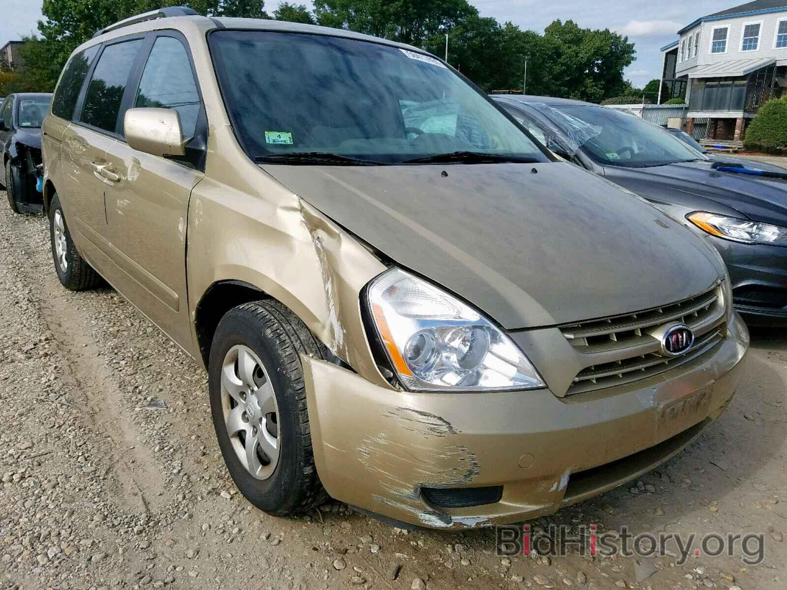 Photo KNDMG4C35A6359627 - KIA SEDONA LX 2010