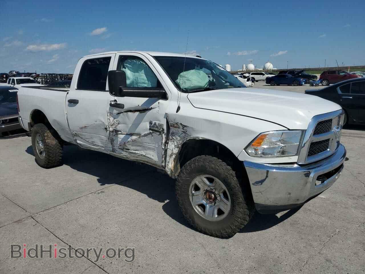 2014 RAM All Models - VIN: 3C6UR5CJ3EG253834 - Фото 4