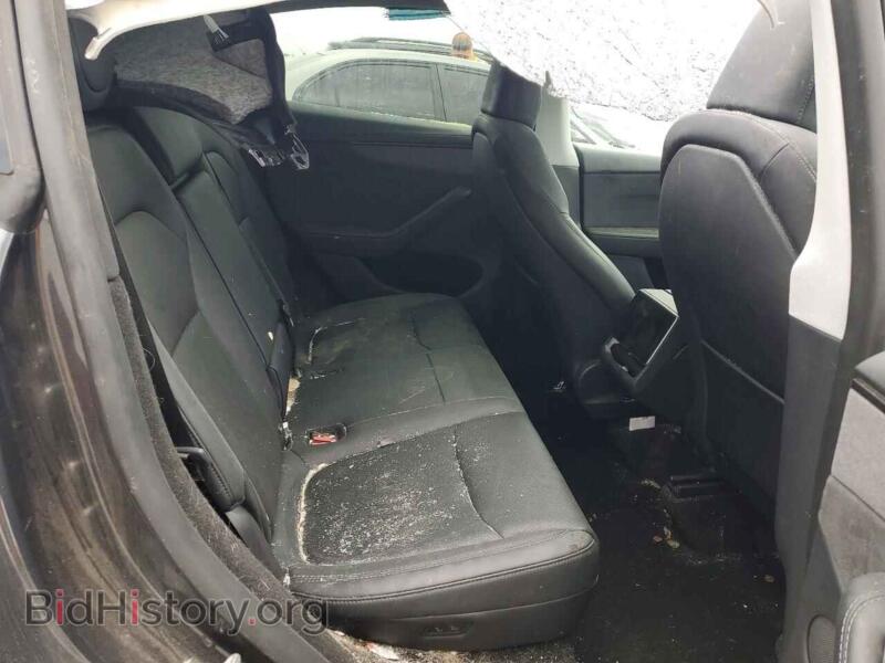 2026 Tesla MODEL Y (VIN 7SAYGDEE4TF356101) — photo 10 of 12