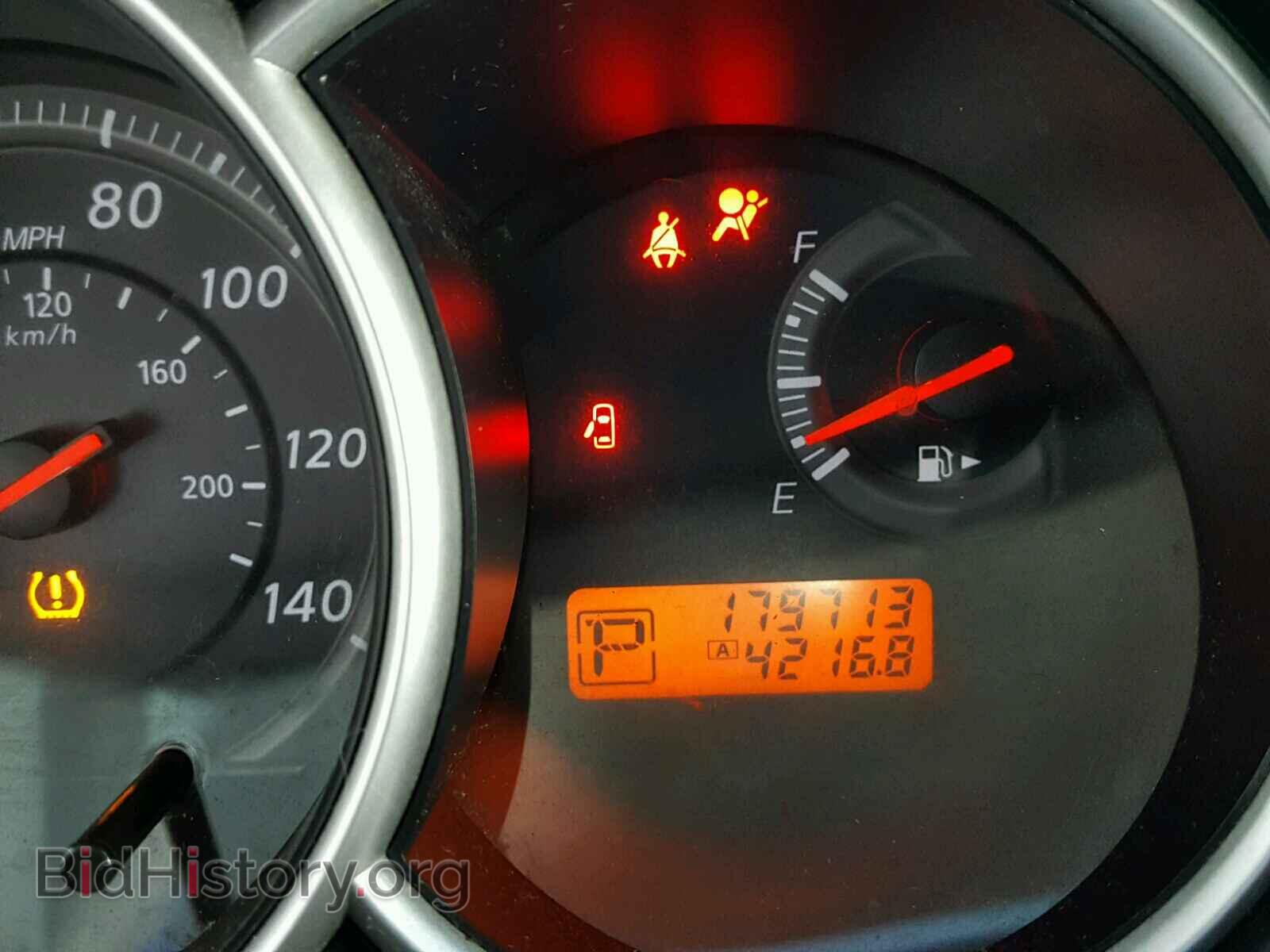 2011 NISSAN VERSA - VIN: 3N1BC1CP1BL366945 - Фото 8
