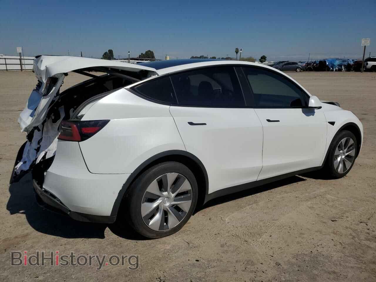 2021 TESLA MODEL Y - VIN: 5YJYGDEE2MF271028 - Photo 3
