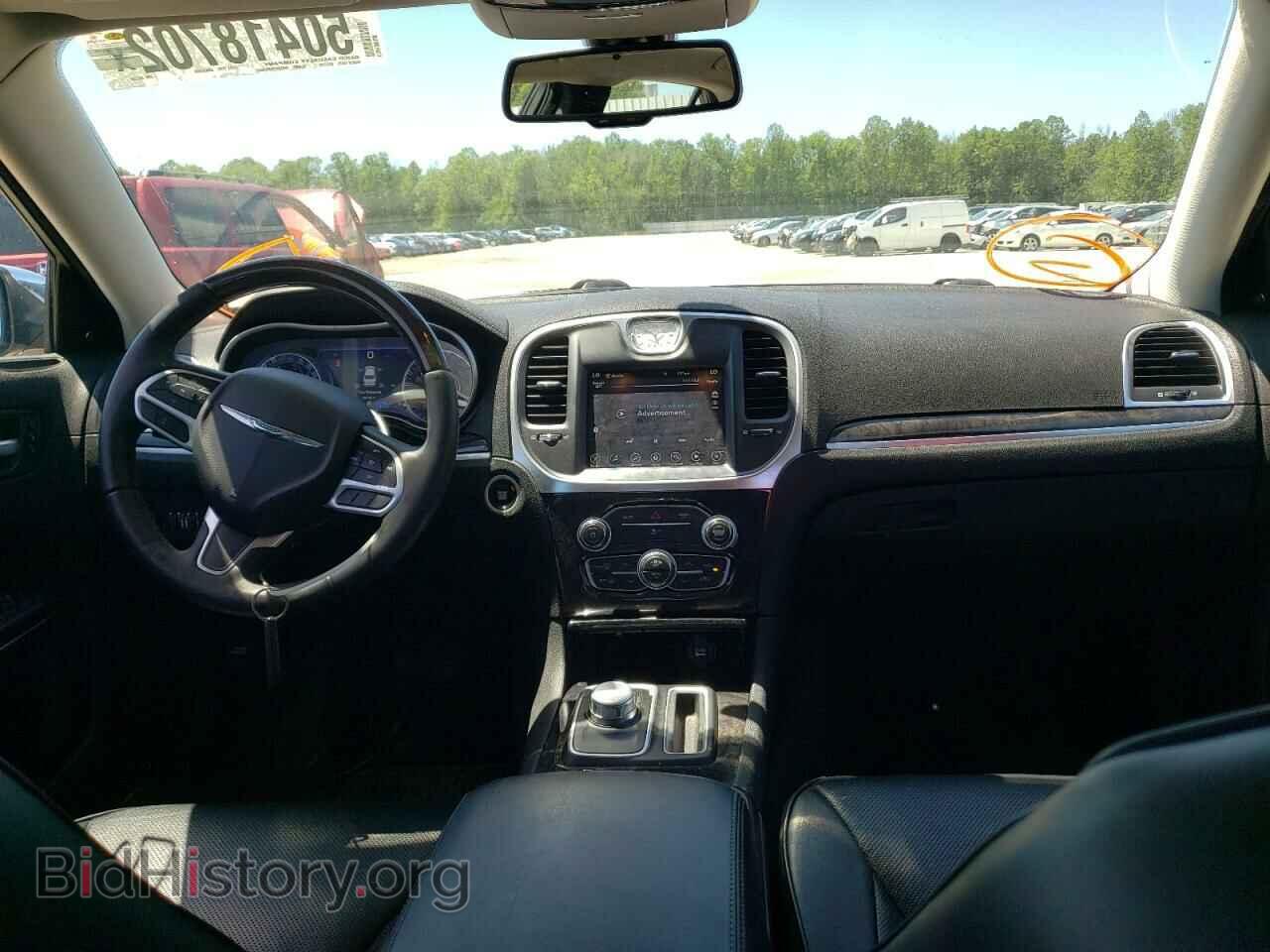 2017 CHRYSLER 300 - VIN: 2C3CCAEG0HH662589 - Фото 9