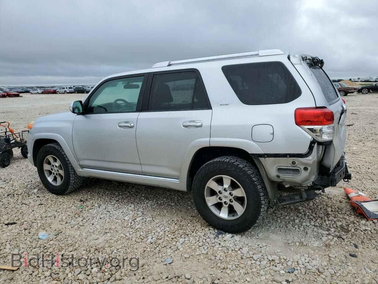 2011 TOYOTA 4RUNNER - VIN: JTEBU5JR8B5051433 - Фото 2