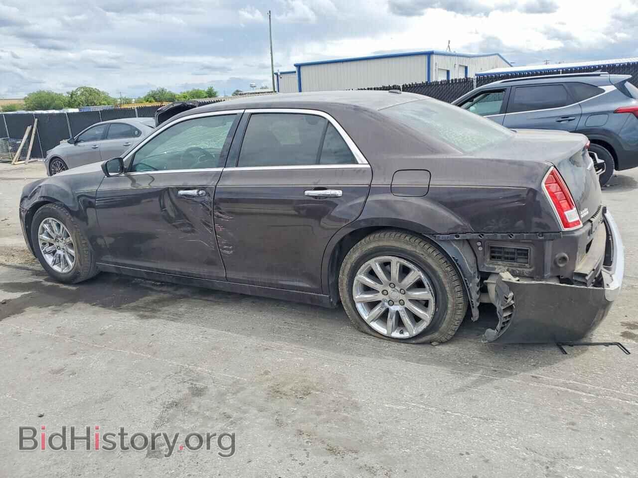 2012 CHRYSLER 300 - VIN: 2C3CCACG7CH278031 - Фото 2