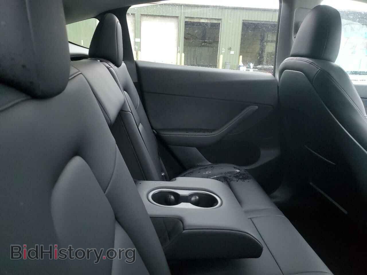 2025 TESLA MODEL Y - VIN: 7SAYGDEF2SF232223 - Фото 10