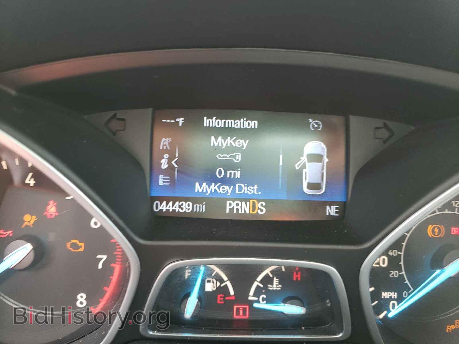 2017 FORD ESCAPE - VIN: 1FMCU0GD4HUB51367 - Фото 8
