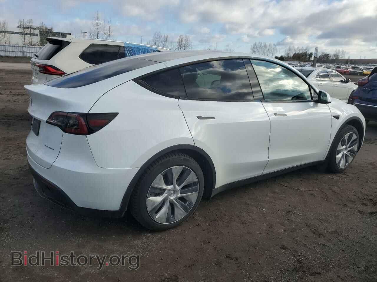 2022 TESLA MODEL Y - VIN: 7SAYGDEE6NF358564 - Photo 3