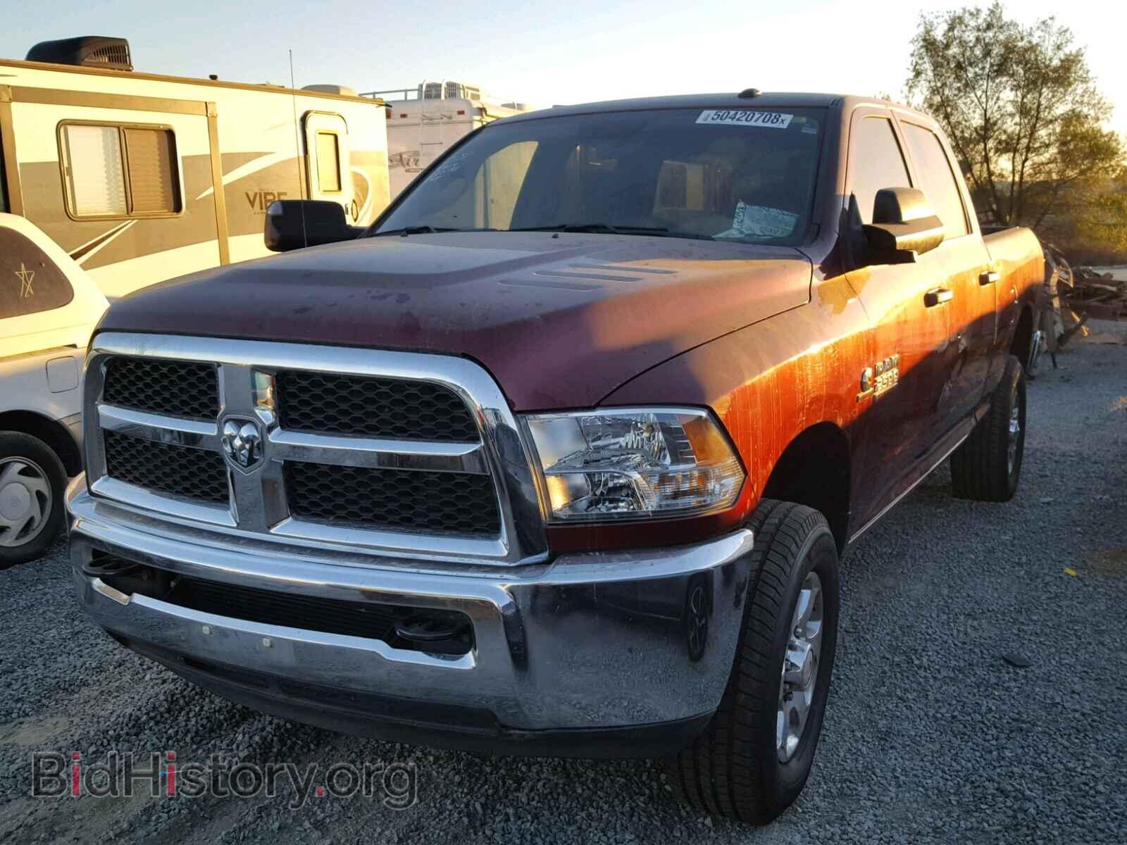 2017 RAM 2500 ST - VIN: 3C6UR5CL3HG502249 - Фото 2