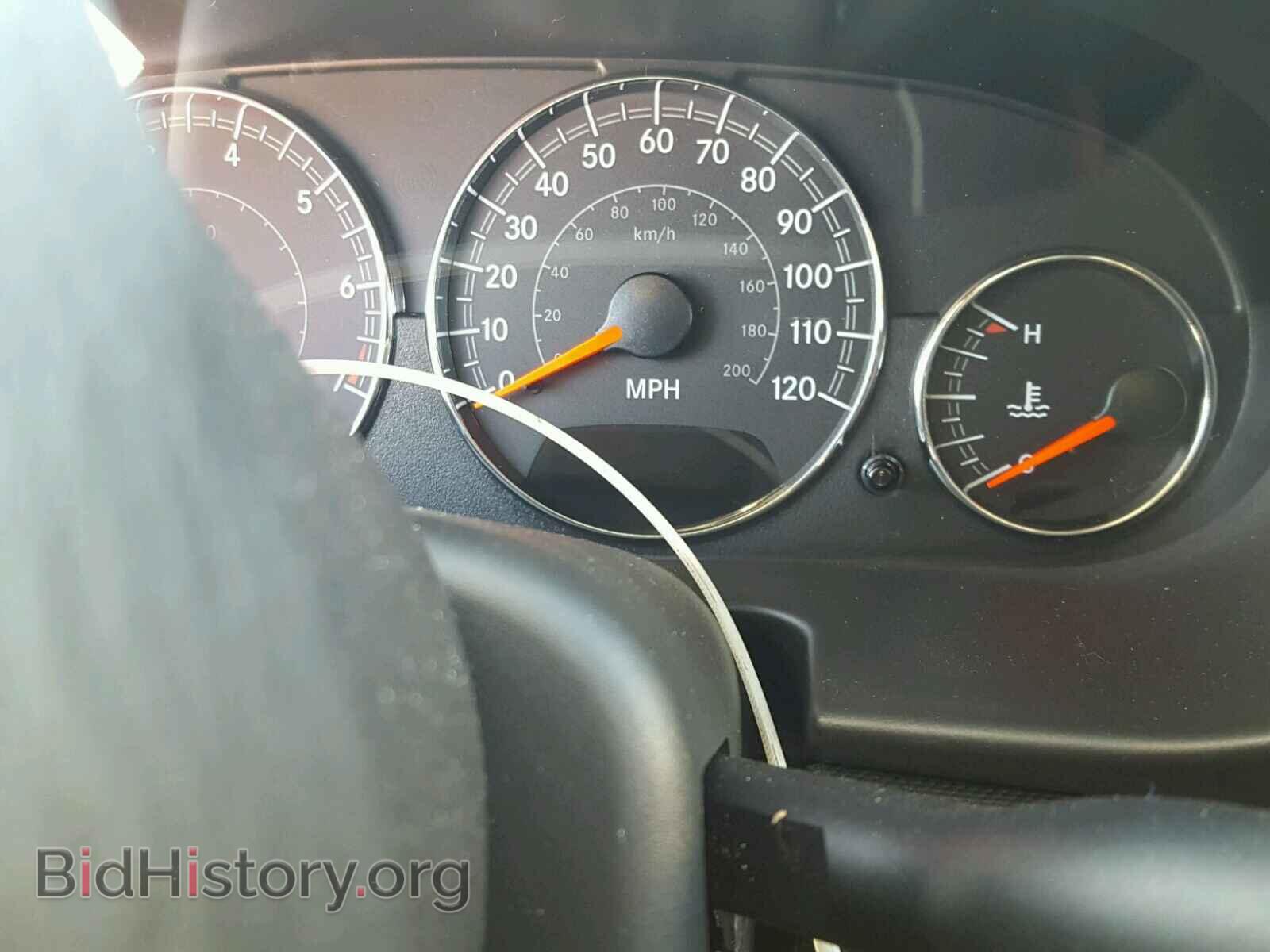 2006 CHRYSLER SEBRING - VIN: 1C3EL46X66N100502 - Фото 8