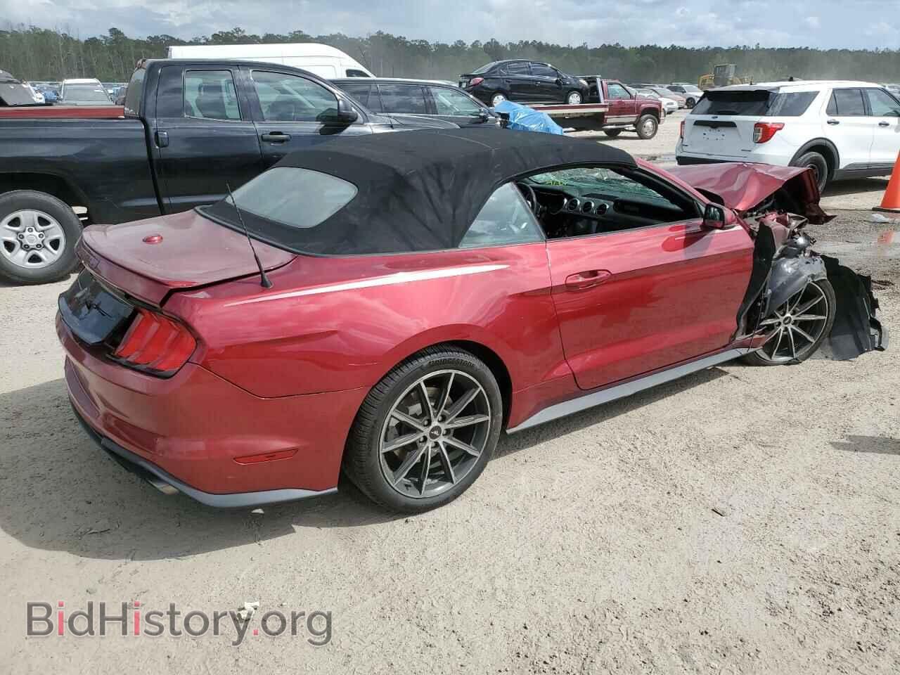 2018 FORD ALL Models - VIN: 1FATP8UHXJ5174207 - Фото 3