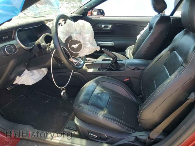 2018 Ford ALL MODELS (VIN 1FATP8UHXJ5174207) — photo 7 of 13