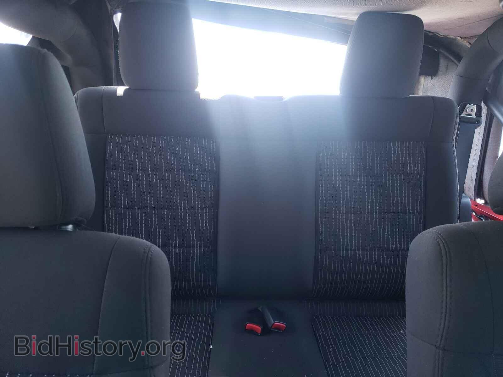 2011 JEEP WRANGLER - VIN: 1J4AA2D18BL556035 - Фото 6