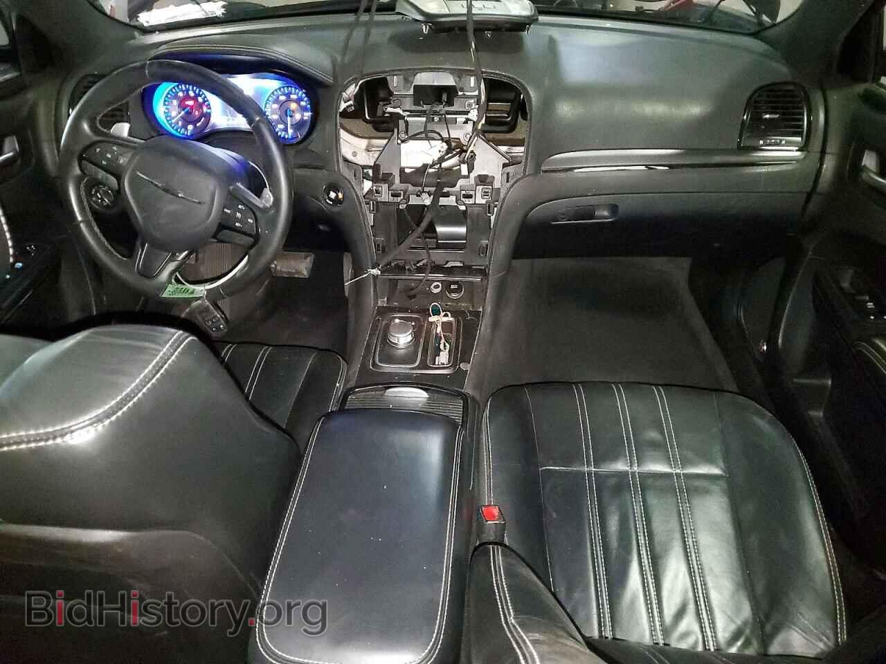 2016 CHRYSLER 300 - VIN: 2C3CCABG2GH233814 - Фото 8