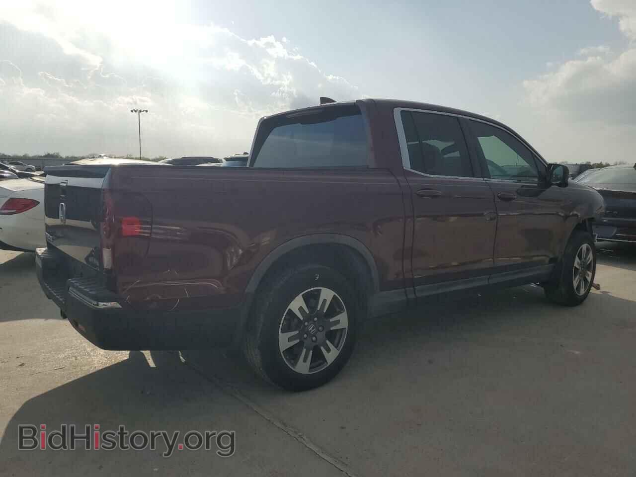 2017 HONDA RIDGELINE - VIN: 5FPYK2F67HB011005 - Фото 3