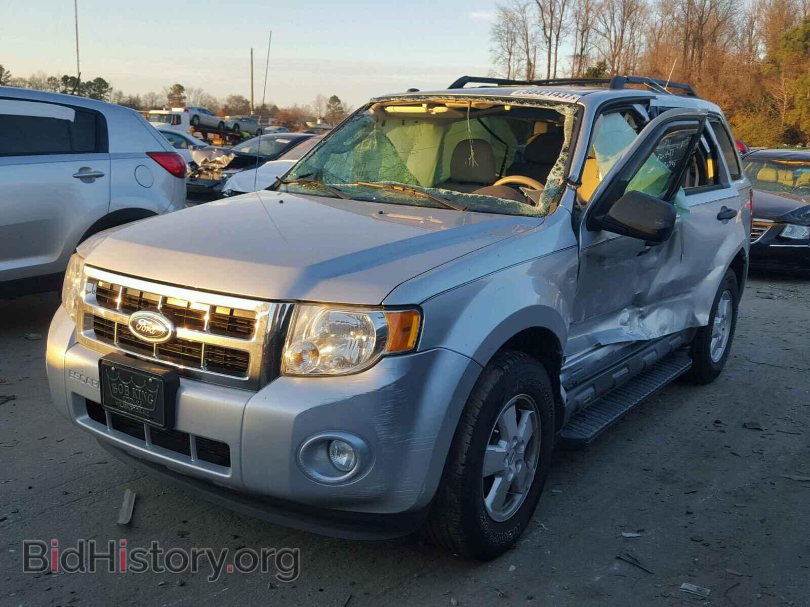 2011 FORD ESCAPE - VIN: 1FMCU9D74BKA18632 - Фото 2