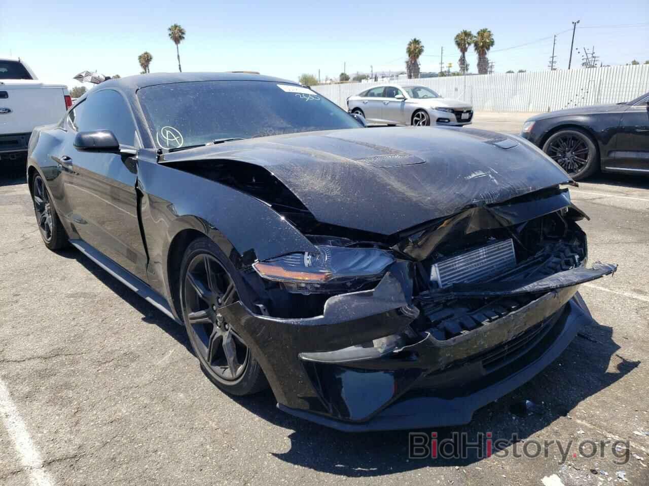 Photo 1FA6P8TH1J5117392 - FORD MUSTANG 2018