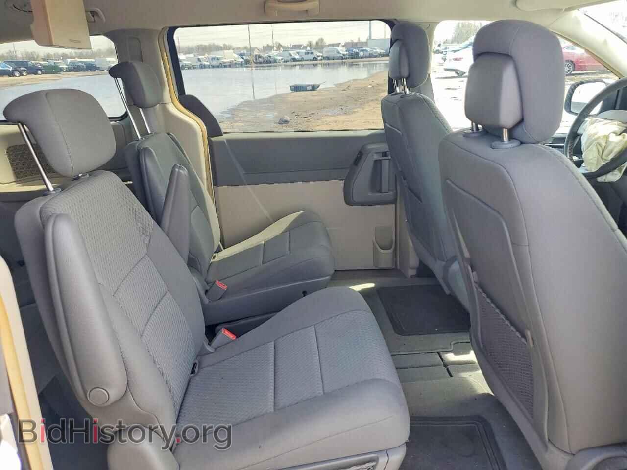 2010 CHRYSLER MINIVAN - VIN: 2A4RR5D13AR300680 - Photo 11