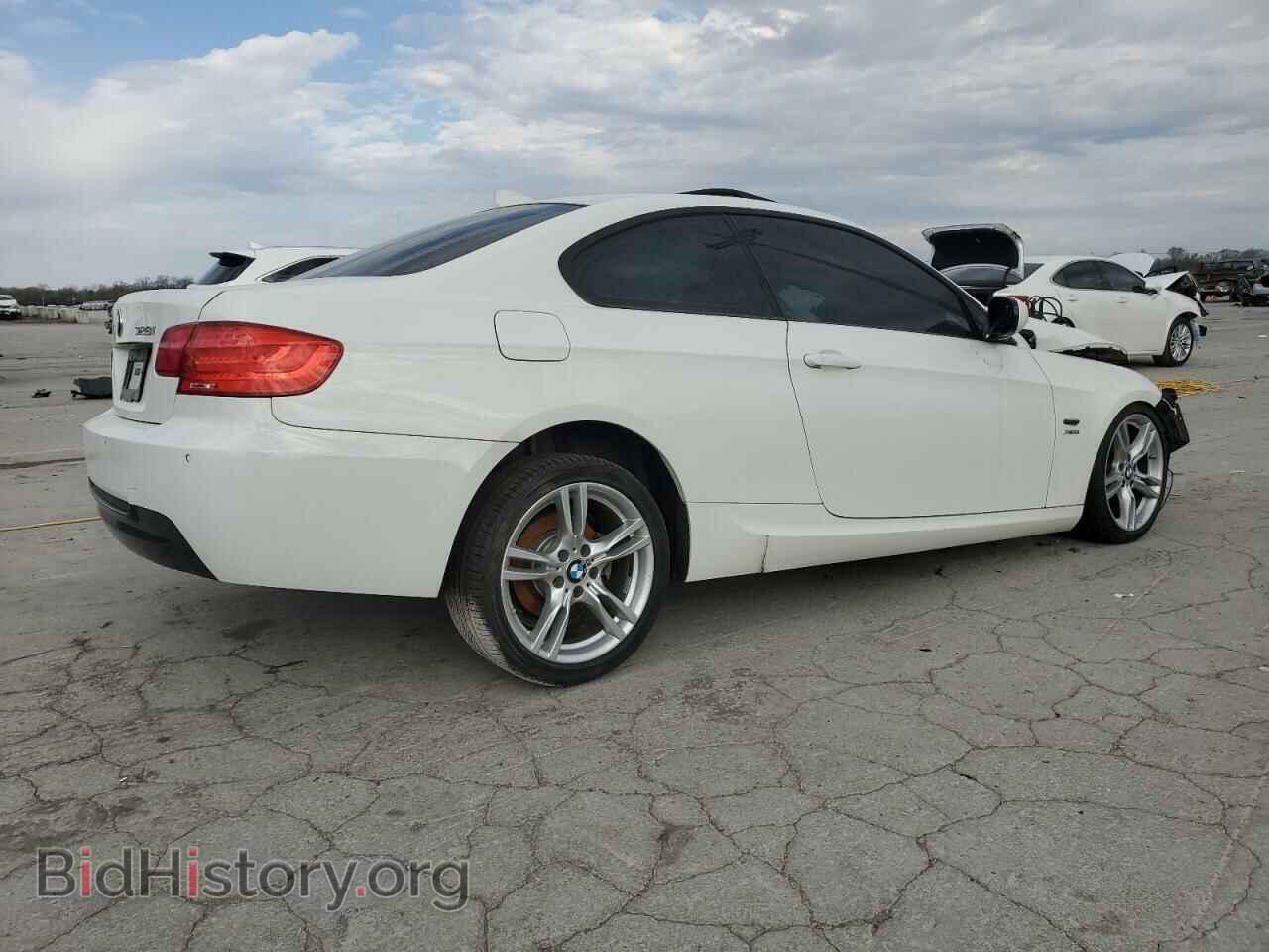2012 BMW 3 SERIES - VIN: WBAKF5C55CE657196 - Фото 3