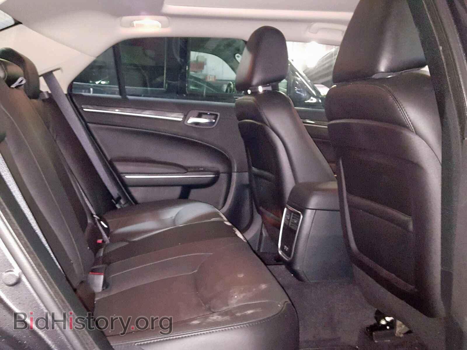 2018 CHRYSLER 300 - VIN: 2C3CCARG1JH181749 - Фото 6