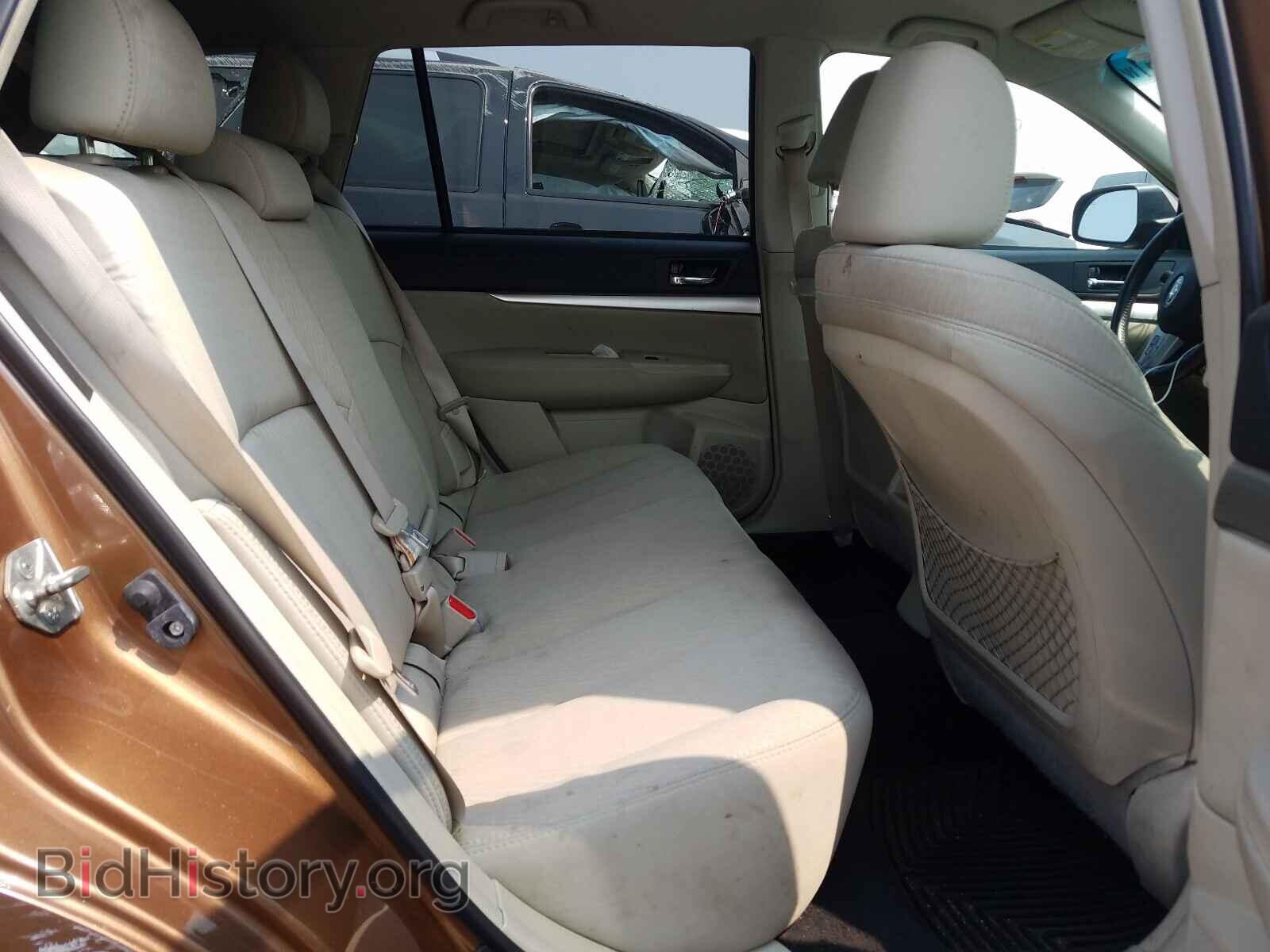 2011 SUBARU OUTBACK - VIN: 4S4BRCCC6B1324441 - Photo 6