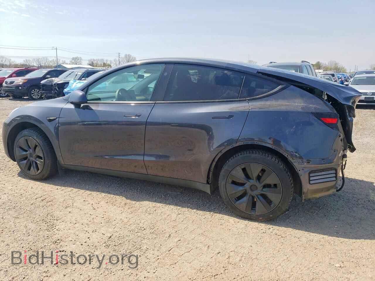 2024 TESLA MODEL Y - VIN: LRWYGDFDXRC673225 - Фото 2