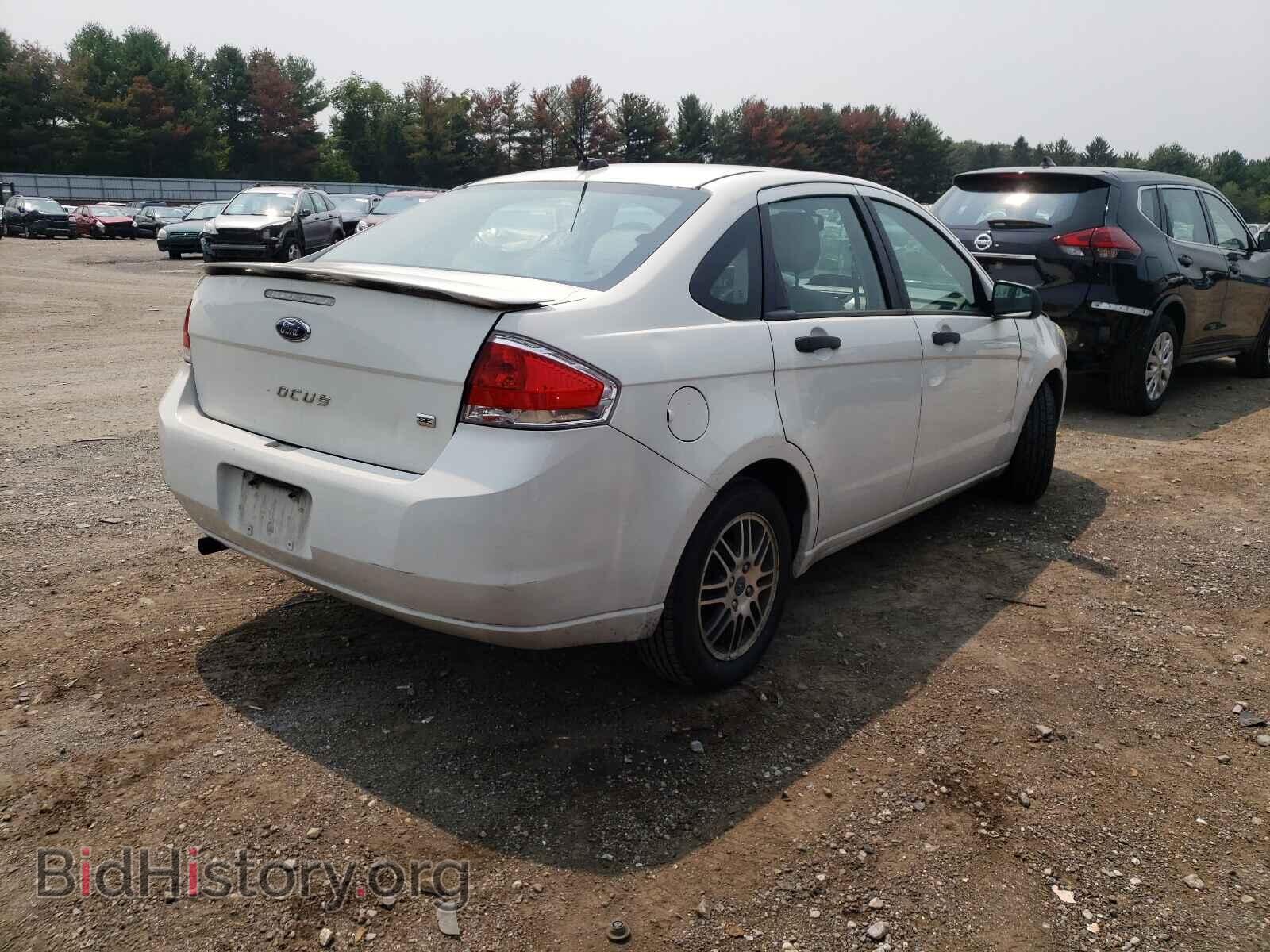 2011 FORD FOCUS - VIN: 1FAHP3FN6BW157041 - Фото 4
