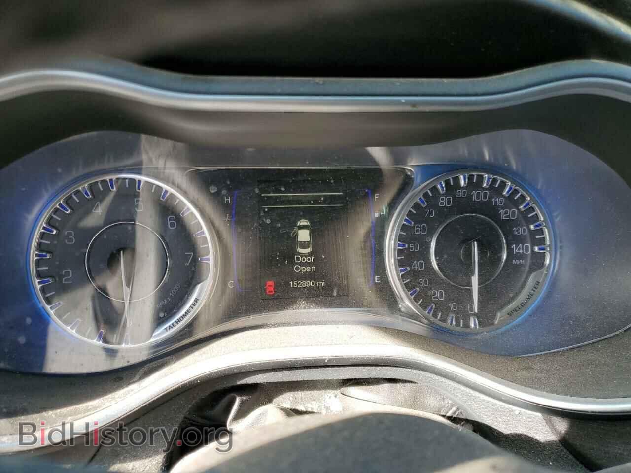 2016 CHRYSLER 200 - VIN: 1C3CCCAB1GN123720 - Photo 9