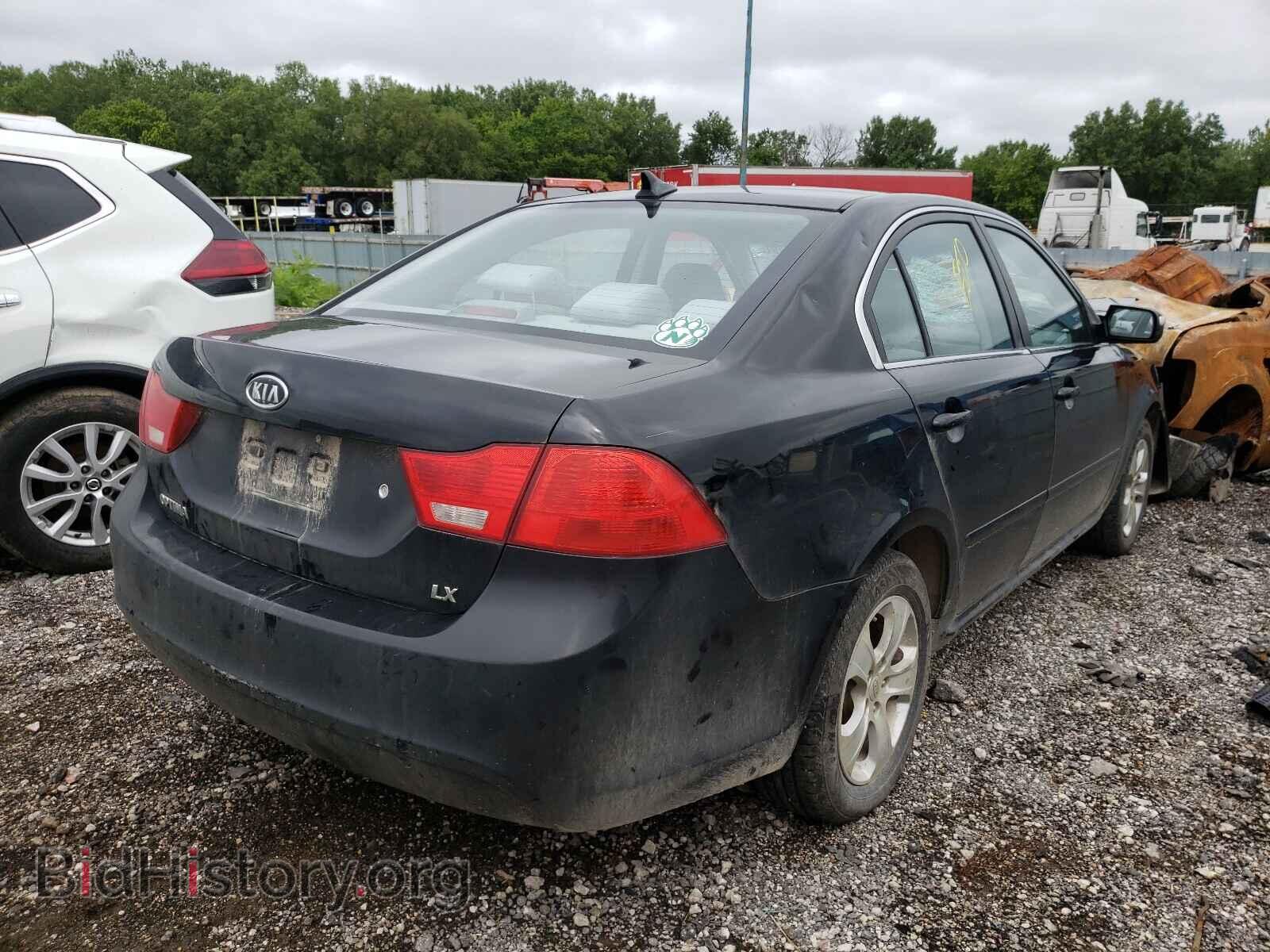 2009 KIA OPTIMA - VIN: KNAGE228295292049 - Фото 4