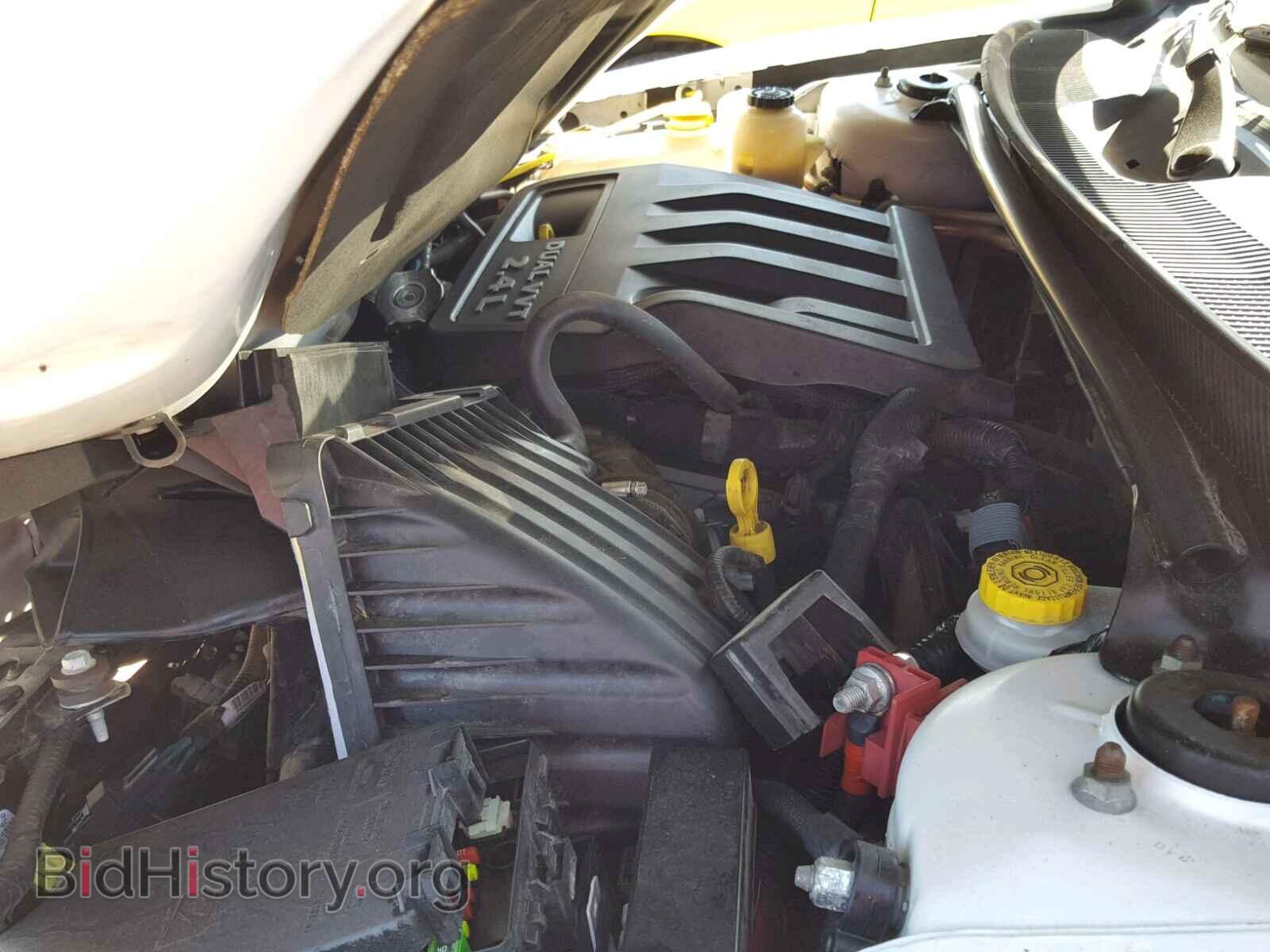 2014 CHRYSLER 200 - VIN: 1C3CCBAB1EN121988 - Фото 7