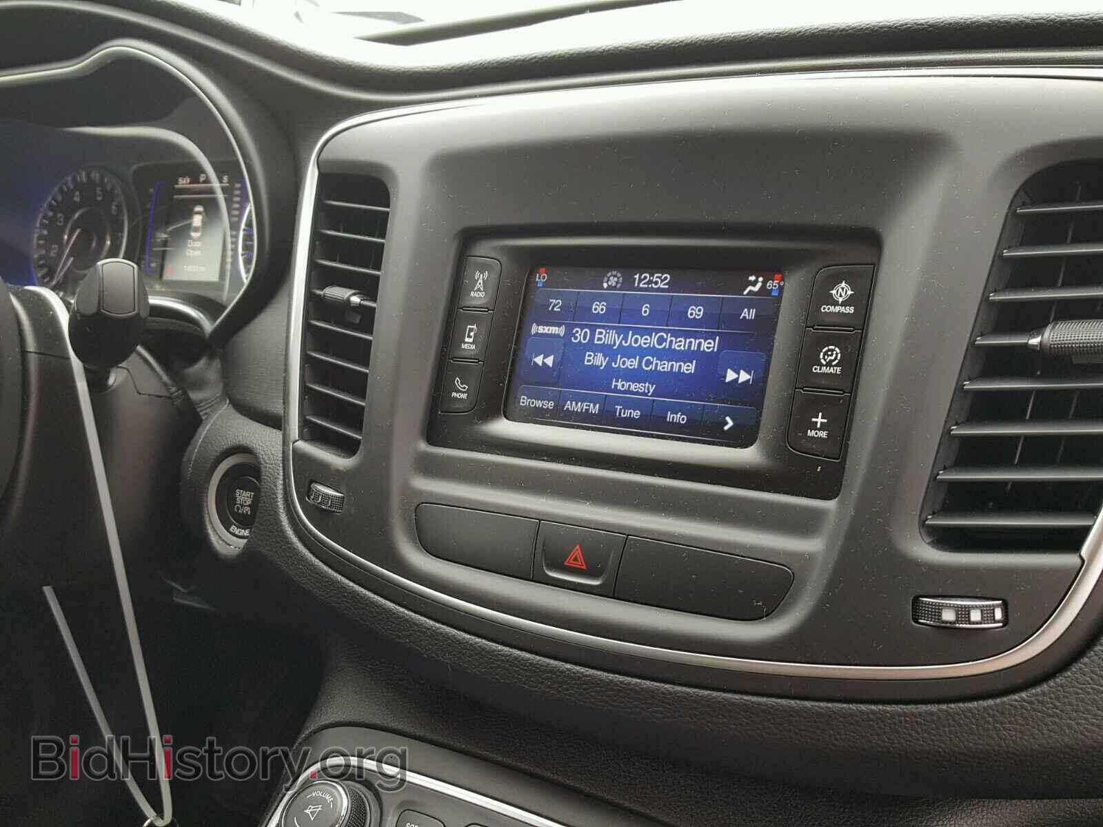 2015 CHRYSLER 200 - VIN: 1C3CCCAB1FN561670 - Фото 9