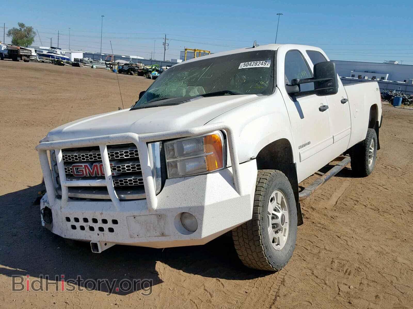 2012 GMC SIERRA - VIN: 1GT120C82CF133375 - Фото 2