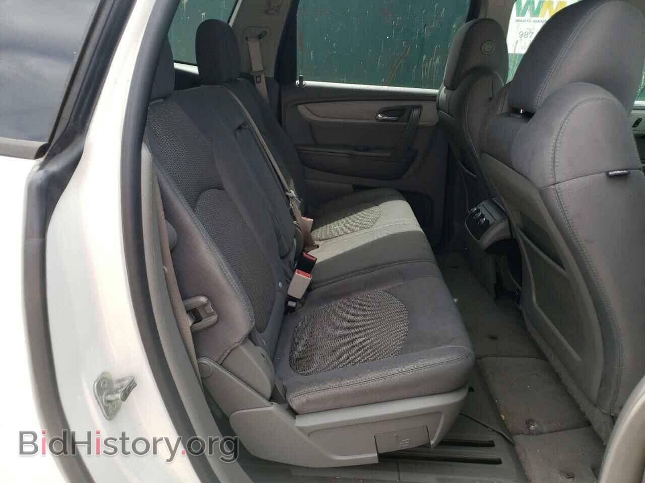 2014 CHEVROLET TRAVERSE - VIN: 1GNKRFKD8EJ282995 - Фото 6