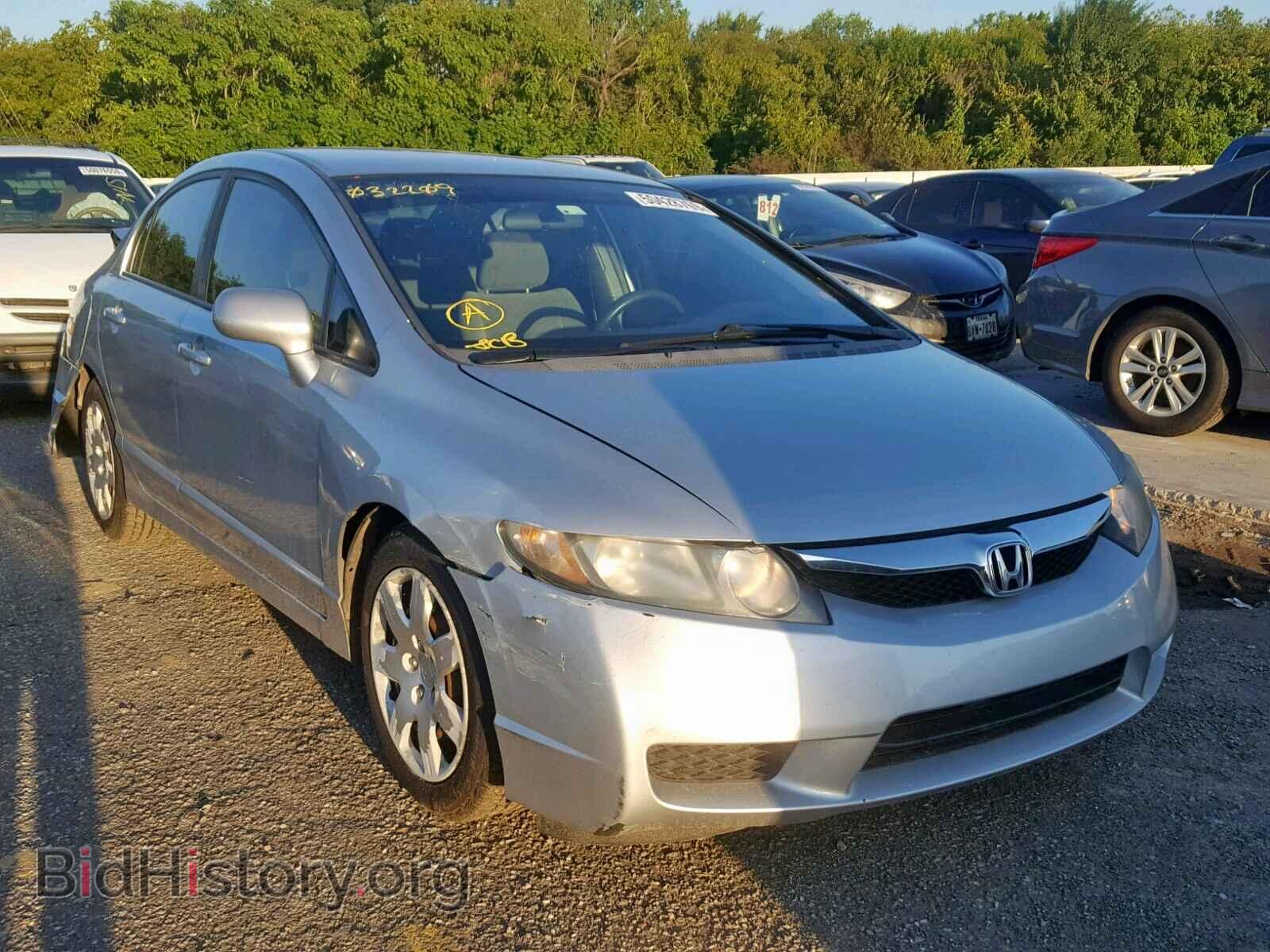 Photo 19XFA16529E032209 - HONDA CIVIC LX 2009