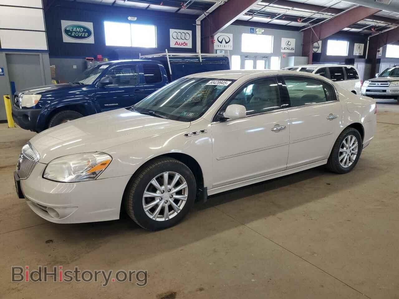 Photo 1G4HA5EM2BU115408 - BUICK LUCERNE 2011