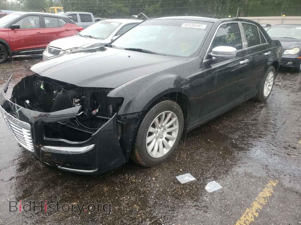 2013 CHRYSLER 300 - VIN: 2C3CCAAG4DH509455 - Фото 2