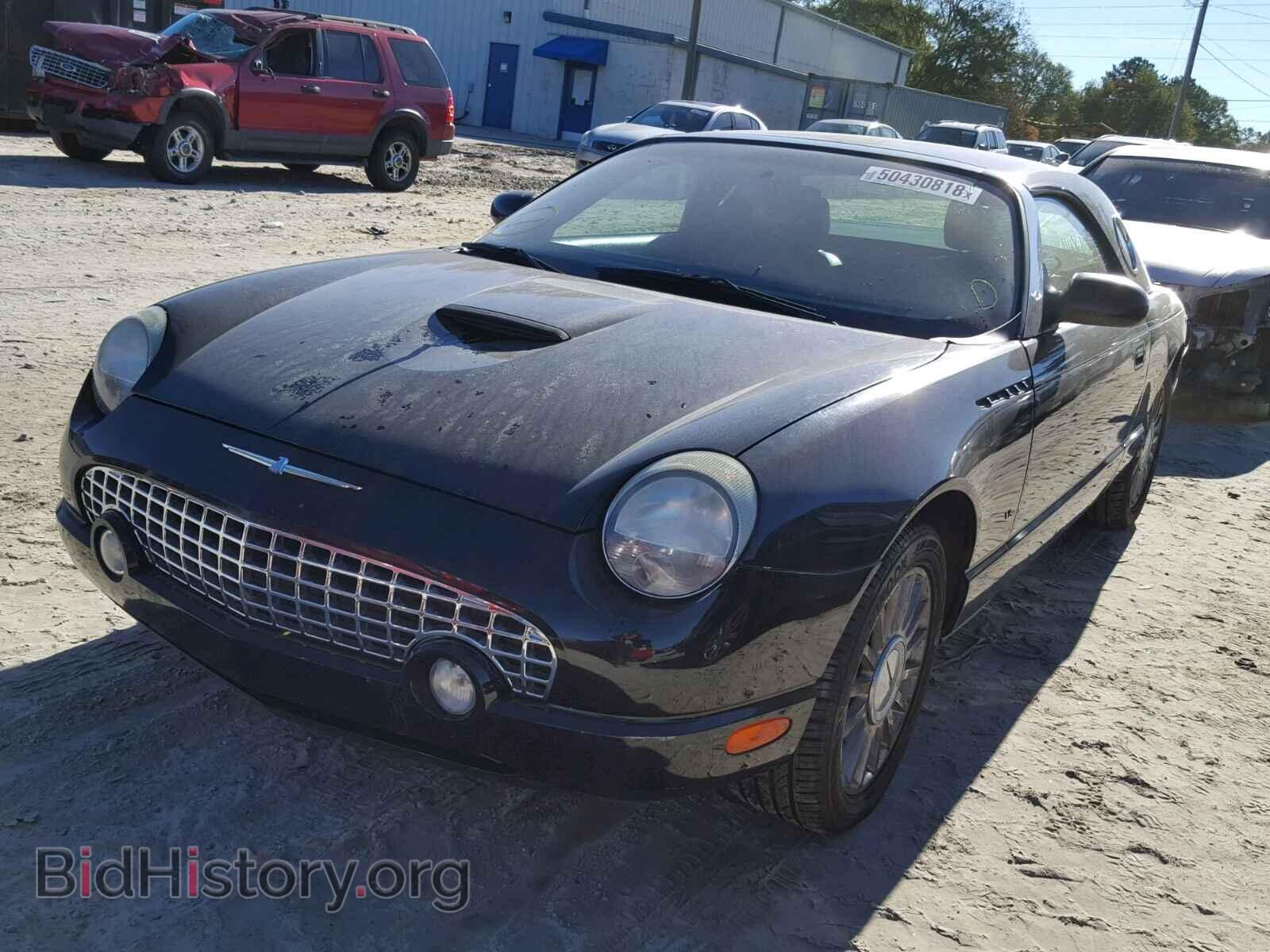 2004 FORD TBIRD - VIN: 1FAHP60AX4Y101148 - Фото 2