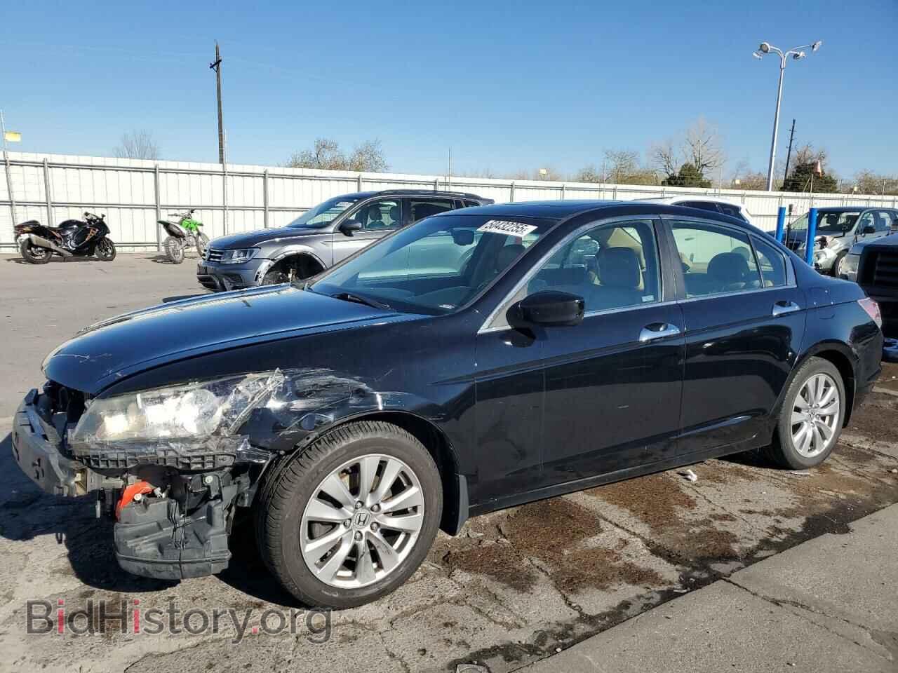Photo 1HGCP3F88CA013473 - HONDA ACCORD 2012