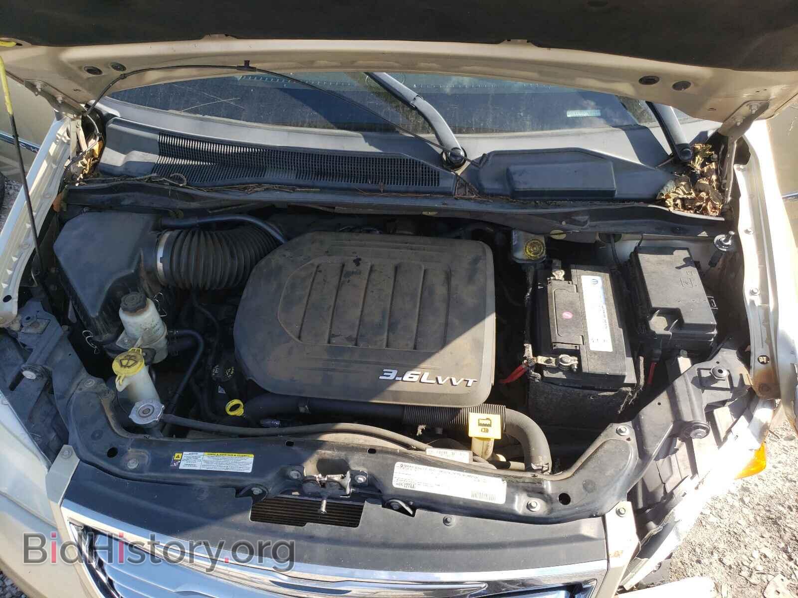 2011 CHRYSLER MINIVAN - VIN: 2A4RR8DG1BR754403 - Photo 7