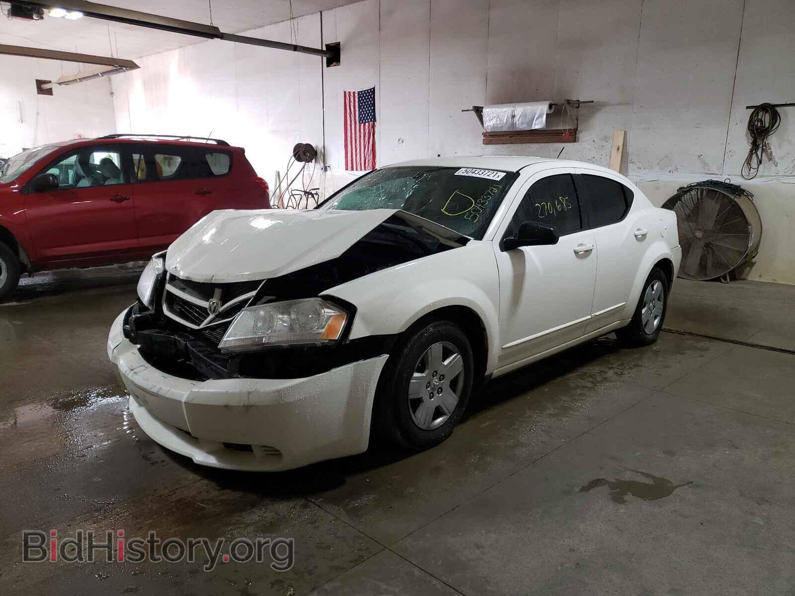 2010 DODGE AVENGER - VIN: 1B3CC4FB2AN157930 - Photo 2