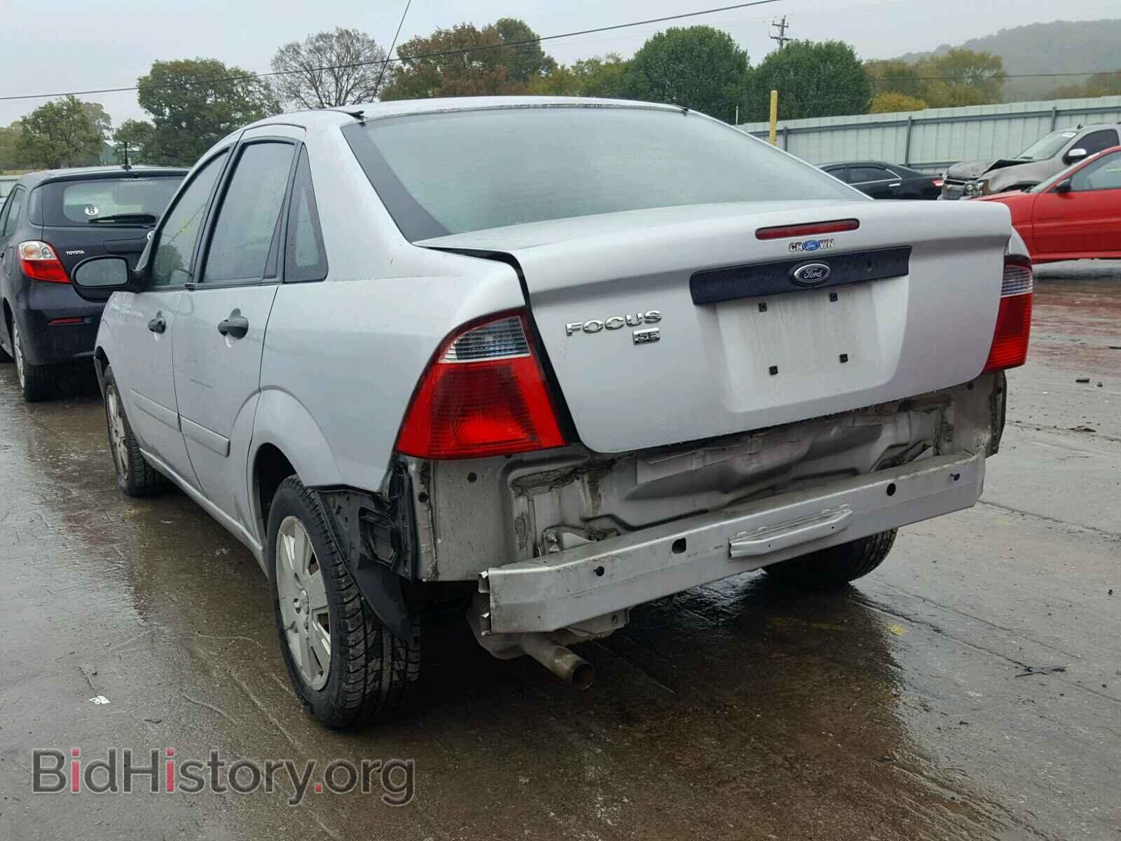 2007 FORD FOCUS - VIN: 1FAHP34N87W313705 - Photo 3
