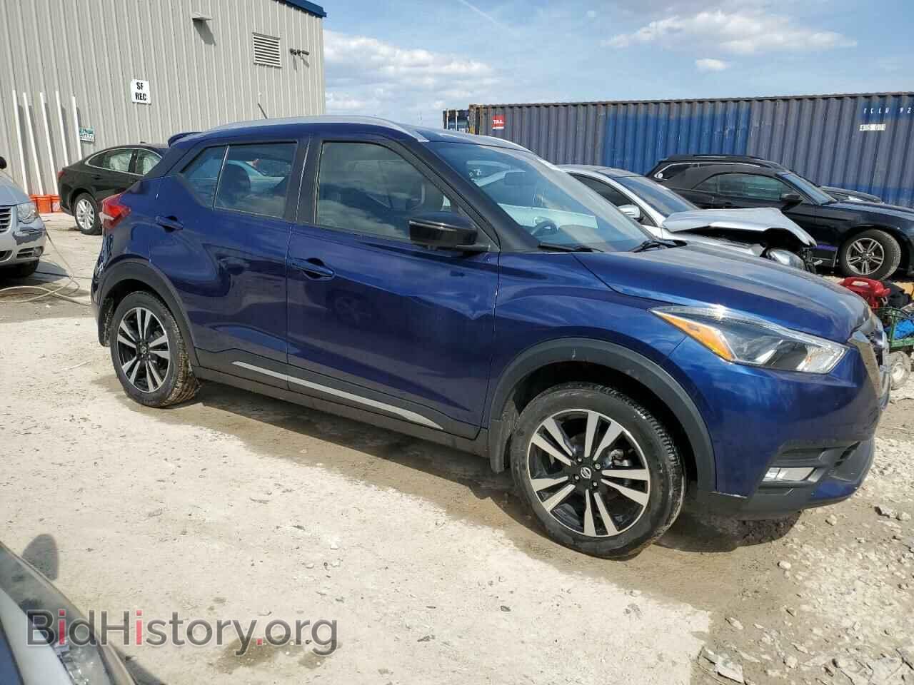 2019 NISSAN KICKS - VIN: 3N1CP5CU3KL567770 - Фото 4