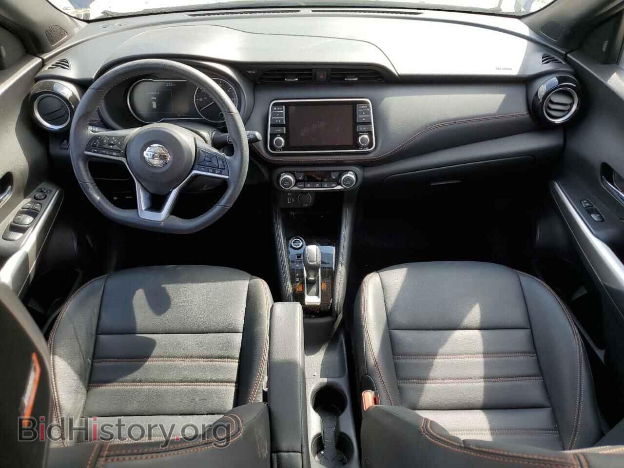 2019 NISSAN KICKS - VIN: 3N1CP5CU3KL567770 - Фото 8