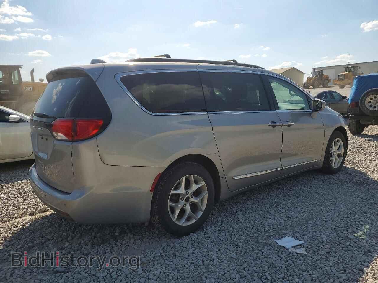2017 CHRYSLER PACIFICA - VIN: 2C4RC1BGXHR810333 - Фото 3